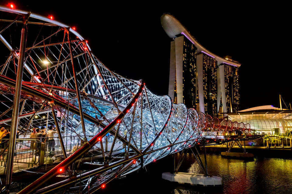 Best Time To Run at These Beautiful Singapore Bridges