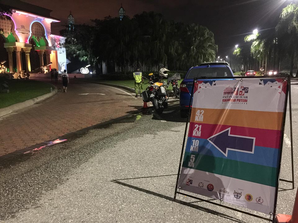 Iskandar Puteri Night Marathon 2018 Race Review: A Hard Battle