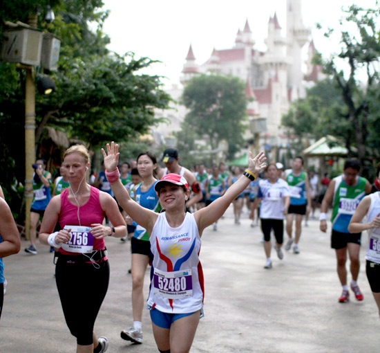  Half Marathoners at Universal Studios Singapore